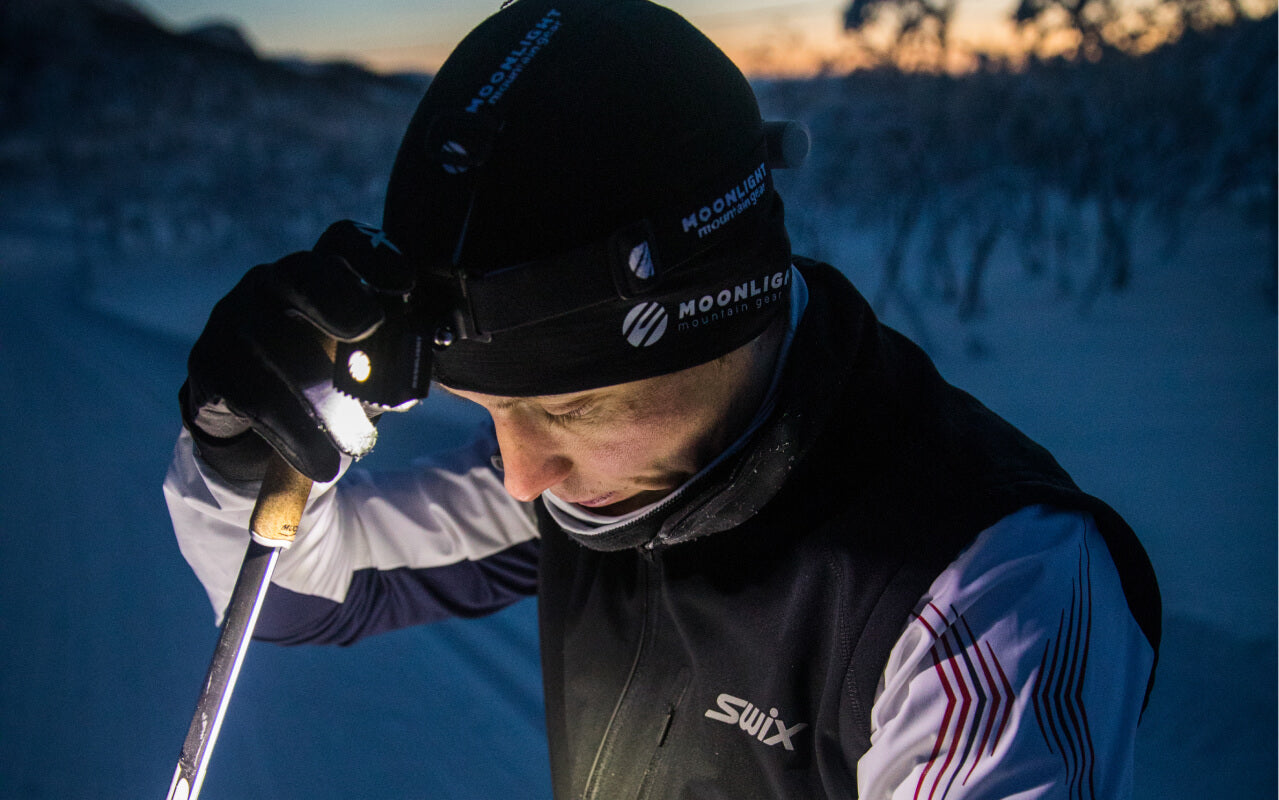 How to Choose the Best Headlamp for Cross Country Skiing